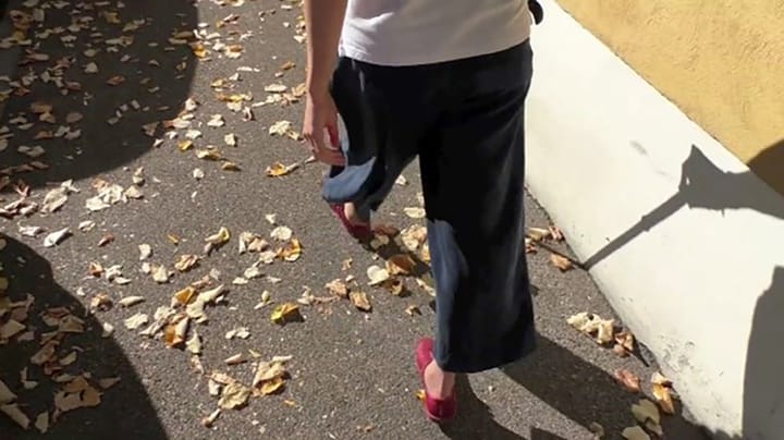 Distinctes et complémentaires à la prise de soin des professionnels : les pratiques de soutien et d'accompagnement entre pairs amputés