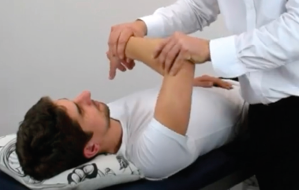 L'instabilité postérieure d'épaule : recommandation de prise en charge en kinésithérapie